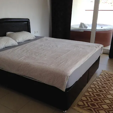 Babylon 40 - 1 Bed Private Home Sleeps Up To 4 Tatil Evi